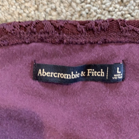 Abercrombie & Fitch top - Picture 4 of 4